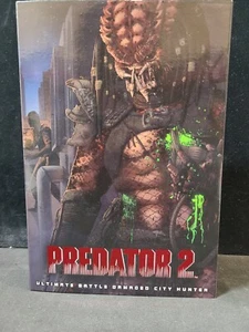 Figura a escala NECA Predator 2 7" Ultimate Battle dañada City Hunter Predator NUEVA - Imagen 1 de 9