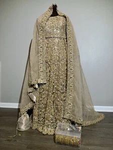 Indian, Pakistani Bridal Wedding Dress - Picture 1 of 4