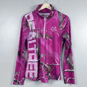 Realtree Xtra Damen Pink Camo Spellout Performance 1/4 Zip Pullover Gr. L - Bild 1 von 13