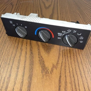 1996 2005 CHEVY GMC SAFARI CLIMATE TEMP CONTROL MODULE ASTRO EXPRESS A/C HEATER - Picture 1 of 10