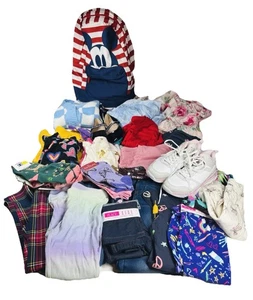 30-teiliges Paket Mädchen 6-7-8 elegante Jeans Oberteile aktive Turnschuhe Kinder Place Old Navy - Bild 1 von 24