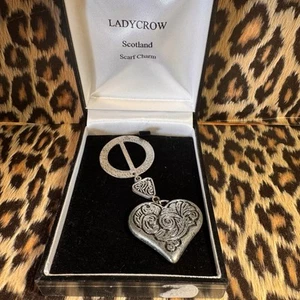 Ladycrow Scarf Charm Heart Pewter - Boxed - Picture 1 of 3