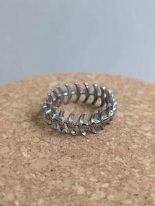 Anello biker scheletro infinito osso dorsale in acciaio inox - 11,5, 12, 13,5 - Foto 1 di 6