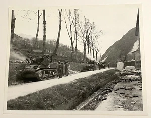 Foto Didascalia Esercito Restrike Seconda Guerra Mondiale Battaglione Afroamericano Carri Armati Sparare Italia - Foto 1 di 7