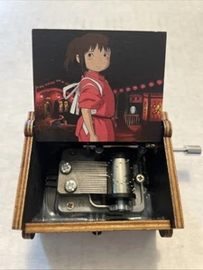 Spirited Away Music Box Featuring Chihiro Ogino Made By Studio Ghibli ~New - Picture 1 of 9