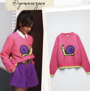 ZARA Snail Jacquard Strick Pullover Medium Hot Pink Cozy Whimsical NEU 5755/010 - Bild 1 von 5