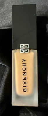 Givenchy Prisme Libre Skin-Caring Matte Foundation ~  5-W355 ~ 1 oz /30 ml - Image 1 of 3