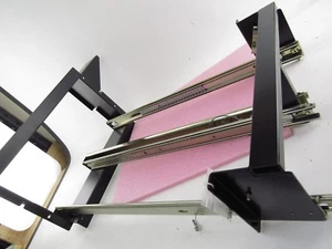 IBM DUAL RAIL SYSTEM FOR 3590 E1A / H1A / B1A TAPE DRIVES - Picture 1 of 6