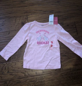 Neu Neu mit Etikett Gymboree Geburtstagsshirt rosa Langarm Gitarre Größe 4 - Bild 1 von 1