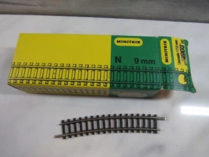15 Curve Pieces Minitrix 4917 N Scale Model Train Railroad Track 3.5" Length - Picture 1 of 4
