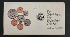 1992 Uncirculated Coin Set U.S Mint Philadelphia and Denver Mints OGP- - Picture 1 of 3