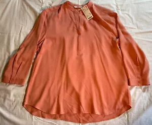 Uniqlo Women's Top Size L Coral Orange Blouse Rayon Stand Collar 3/4 Sleeve NEW - Picture 1 of 4