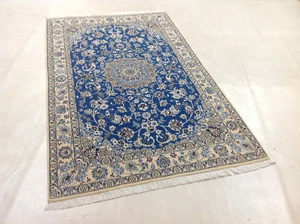   Wunderschöner Orientteppich Nain mit Seide 9la ( 213 X  131 )  Top  Neu - Bild 1 von 8