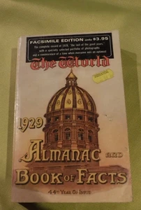 THE WORLD ALMANAC BOOK OF FACTS 1929 FACESMILE EDITION BY Robert Hunt Lyman - Foto 1 di 11