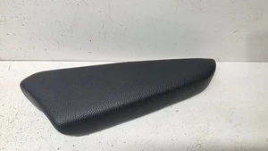 2016 Hyundai Tucson TL Right Offside front door trim armrest 82720D7010TRY - Picture 1 of 3