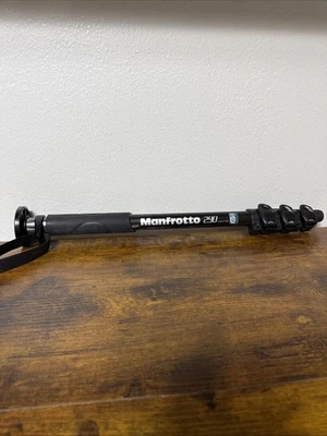 Manfrotto MM290C4US 290 Carbon Fiber Monopod - Image 1 of 4