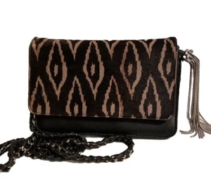 Aimee Kestenberg Black/ Geometric Cowhide Crossbody Bag/Clutch Pull Tassel - Picture 1 of 9