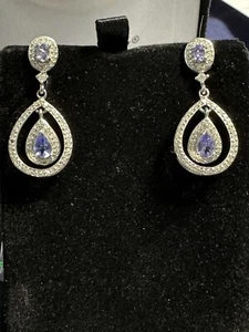 Wunderschöne, natürliche Ohrringe aus Tansanit & Diamant in Birnenform 14 Karat Weißgold   - Bild 1 von 6