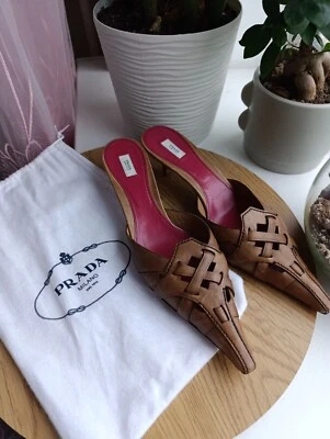 00s PRADA WHIMSICAL BRAIDED LEATHER POINTY MULES HEELS - Image 1 of 4