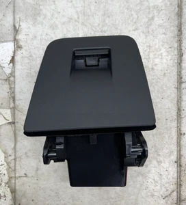 2017-2023 Alfa Romeo Stelvio OEM Left Front Dash Storage Compartment - Bild 1 von 8