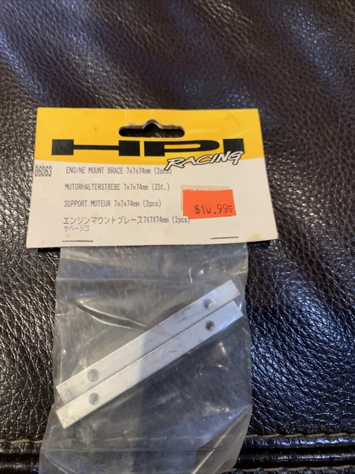 Vintage RC HPI 7 x 7 x 74 mm Engine Mount Braces Aluminum (2) 86063 (H5) - Image 1 of 3