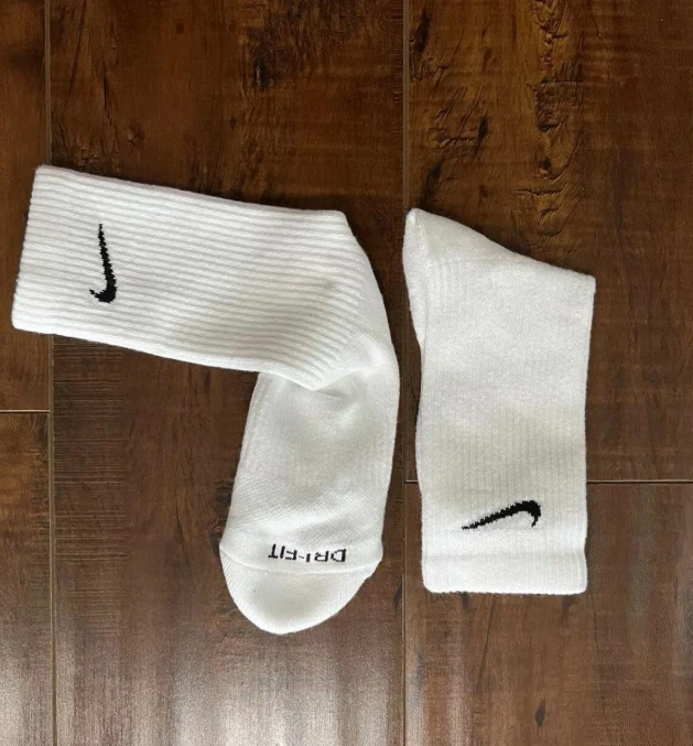 Calcetines de entrenamiento acolchados Nike Every Day Dri Fit Plus - solo un par Foto 1 de 1