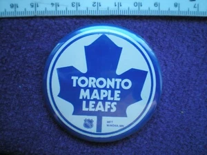 NHL Toronto Maple Leafs Vintage 1970's Pinback Button - Picture 1 of 2