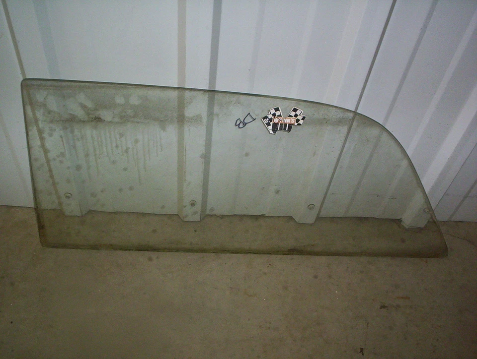 1961-64 Chevrolet Impala Belair Biscayne 4 door sedan rear door window glass DR - Image 1 of 1