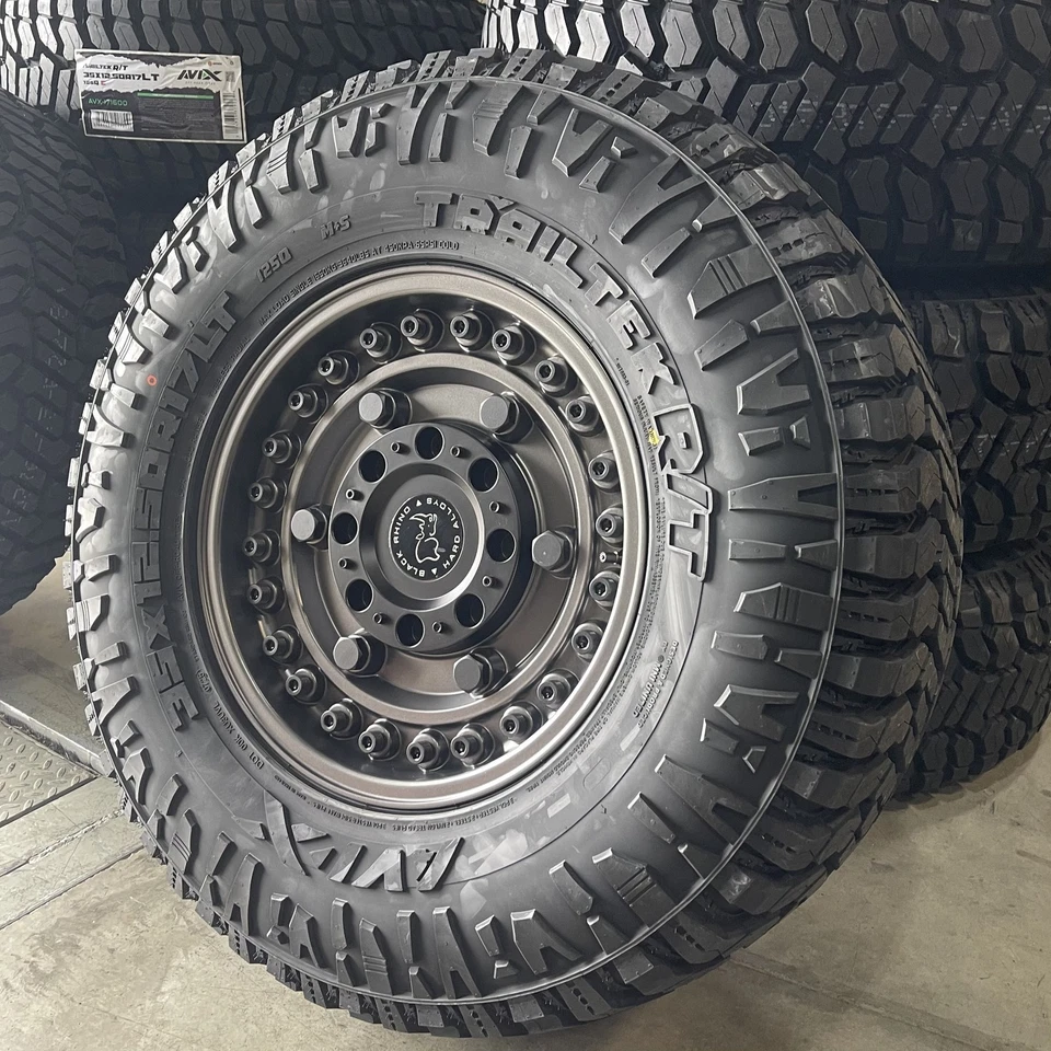 4 llantas de 17 pulgadas negras Rhino Armory/Avix 35x12,50-17 para Jeep Wrangler Foto 1 de 4
