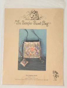 THE NOSTALGIC NEEDLE THE SAMPLER SWEET BAG MOTIVO RICAMO - NUOVO - Foto 1 di 2