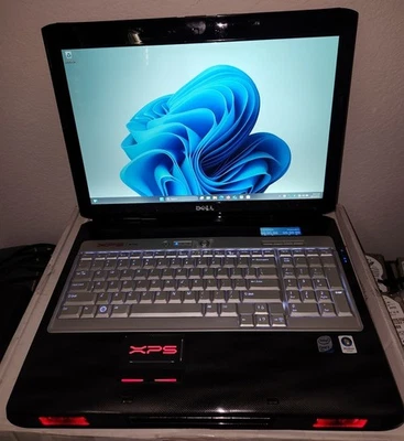 Dell XPS M1730, CPU Intel® Core™2 Duo 9300 @ 2,50 GHz, NVIDIA GeForce 8700M, 2 TB Foto 1 de 4