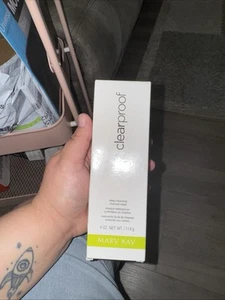 Mary Kay Clear Proof Deep Cleansing Charcoal Mask 4 oz NEW In Box - Picture 1 of 1