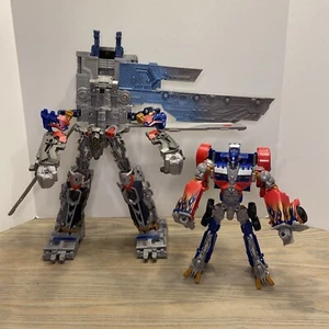 Transformers Ultimate Optimus Prime 2011 Dark of the Moon - lose unvollständig - Bild 1 von 23
