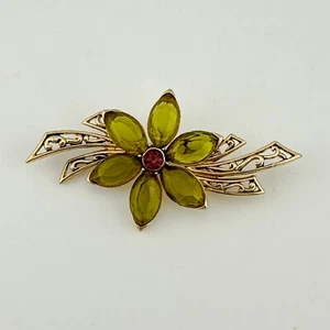 Broche Floral Monet Poinsettia Hoja Verde - Imagen 1 de 9