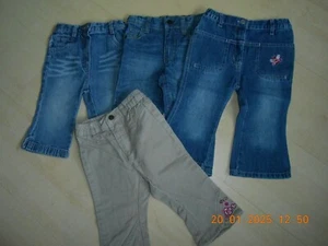 Jeans- Hosenpaket Gr. 74/80 C&A, Topolino u.a. - Bild 1 von 2