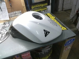 TRIUMPH SPEED TRIPLE 1200 RR PETROL FUEL TANK BLACK WHITE W/ GOLD PINSTRIPE 2023 - Picture 1 of 9