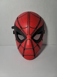 Marvel Studios SPIDER-MAN No Way Home GLOW FX MASK Hasbro Disney 2021 Eyes Glow - Bild 1 von 5