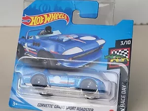 HOT WHEELS Diecast 1:66 CORVETTE GRAND SPORT ROADSTER 2021 HW RACE DAY 37/250 MB - Foto 1 di 6
