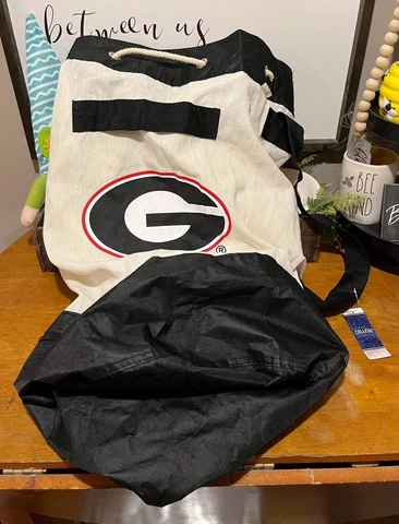 University of Georgia Laundry Bag Georgia Bulldogs College Clothes Bag UGA NEW Cover