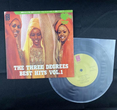 The Three Degrees Best Hits Vol. 1 - 7" EP Japan Press 33 RPM record NM M- - Image 1 of 4
