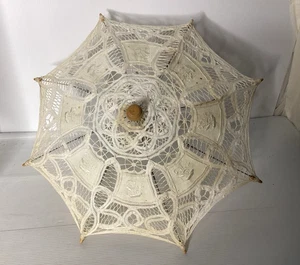 Vintage Lace and Cotton Doll Umbrella Parasol - Foto 1 di 5