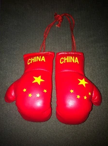 CHINA / CHINESE FLAG Mini Boxing Gloves Ornament *BRAND NEW* - Picture 1 of 2
