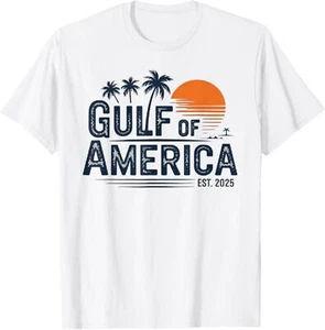 Retro Vintage Gulf Of US America 2025 American Flag Holiday T-Shirt S-5XL - Picture 1 of 6