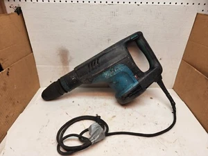 Makita HM1203C 14 Amp SDS-MAX Corded Variable Speed 20 lb. Demolition Hammer - Picture 1 of 10