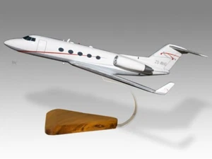Grumman G-1159 Gulfstream II-SP Desk Wood Airplane New Model Large Scale 1/72 - Picture 1 of 12