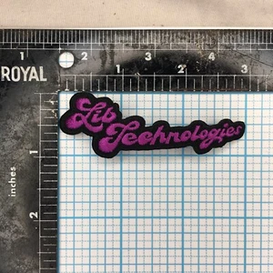 VINTAGE LIB TECH SNOWBOARDS ADVERTISING BLACK PURPLE 3" IRON ON CLOTH PATCH - Picture 1 of 2