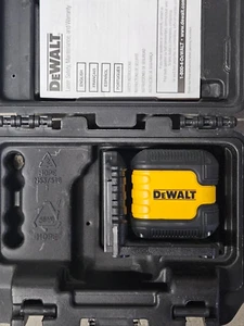 Nivel láser DeWalt Green Cross Line modelo # DW08802CG - Imagen 1 de 2