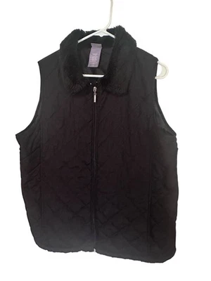 Laura Scott 黑色拉链绗缝背心,仿毛领,尺寸 XL — 第 1/4 张图片