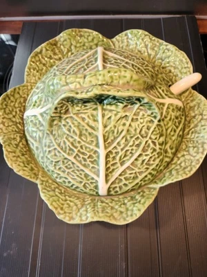Vintage Bordello Pinheiro Cabbage Leaf Majolica Tureen Portugal - Image 1 of 4