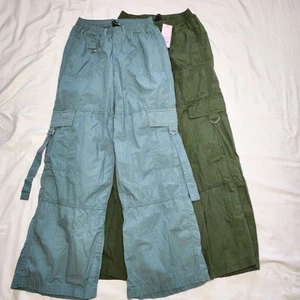 Pack of 2 Wild Fable Cargo Pants, Women's Size XS, Green. - Picture 1 of 9